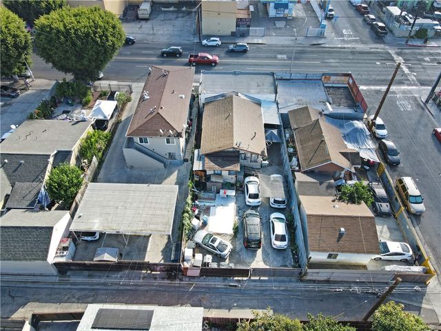 7421 Compton, Los Angeles, CA 90001