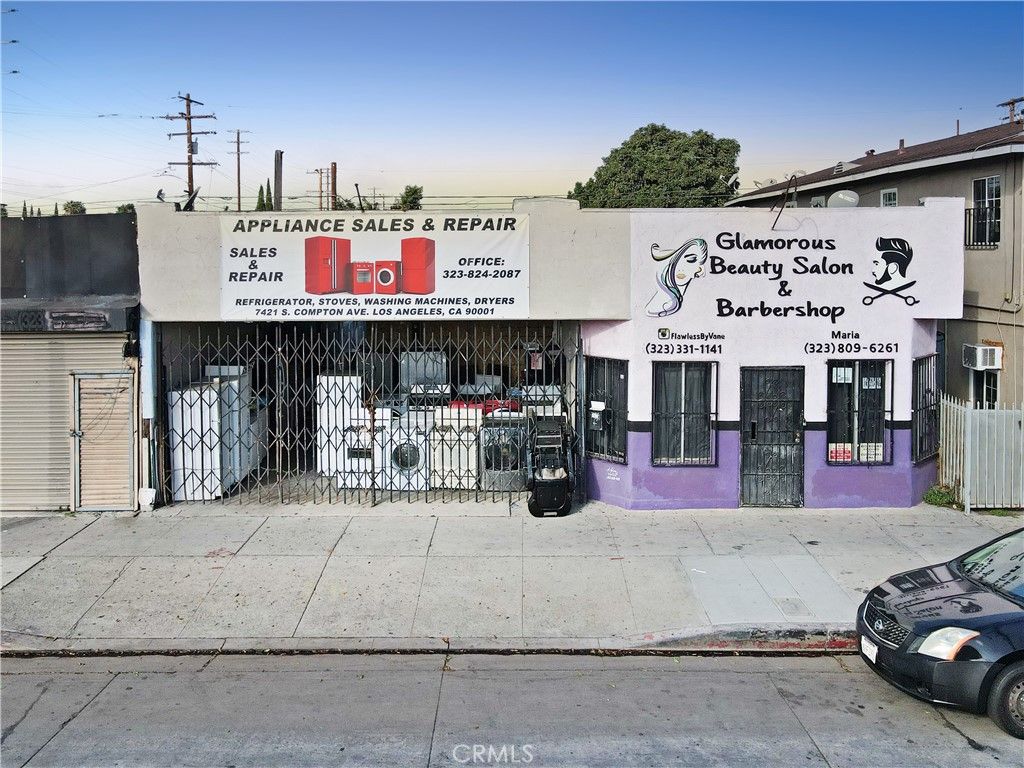 7421 Compton, Los Angeles, CA 90001