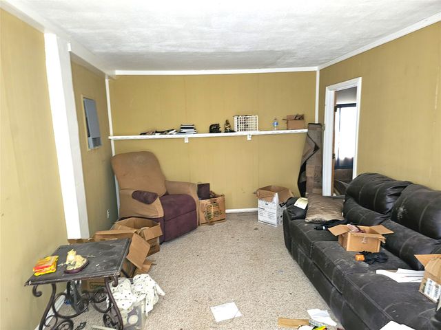 2240 County Road 2162, Barry, TX 75102