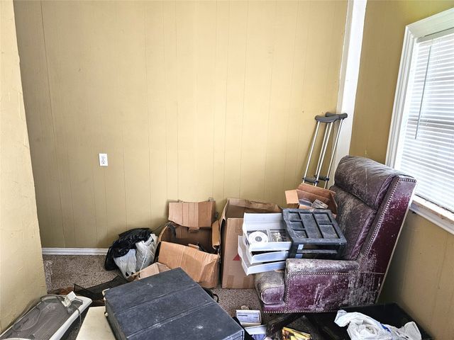 2240 County Road 2162, Barry, TX 75102