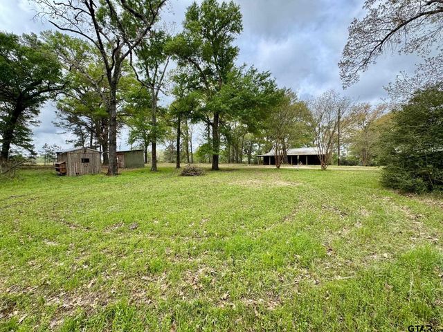 1393 CR 4020, Crockett, TX 75835