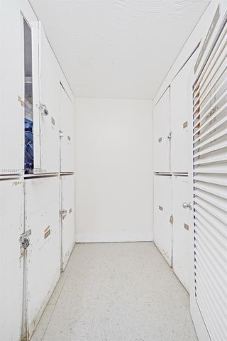 20335 W Country Club Dr 1208, Aventura, FL 33180