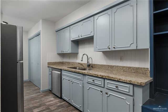 1100 Shasta Avenue 7, Mcallen, TX 78504