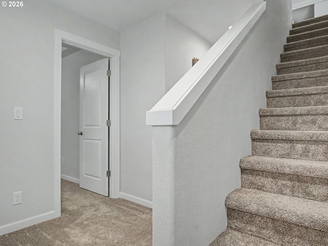 5995 Se 33RD St, Gresham, OR 97080