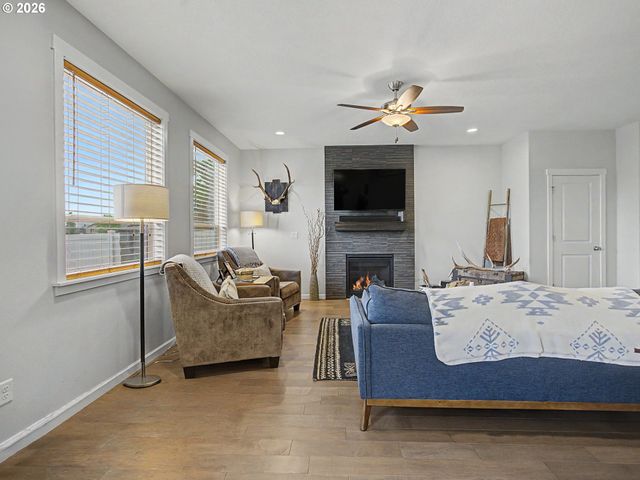 5995 Se 33RD St, Gresham, OR 97080