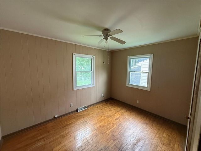 107 Berton Road, Excelsior Springs, MO 64024