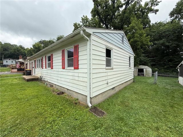 107 Berton Road, Excelsior Springs, MO 64024
