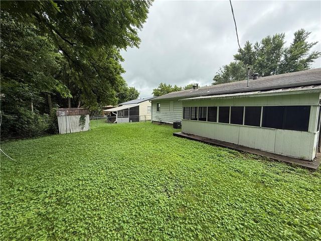 107 Berton Road, Excelsior Springs, MO 64024