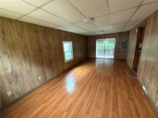 107 Berton Road, Excelsior Springs, MO 64024