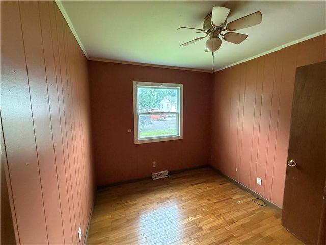 107 Berton Road, Excelsior Springs, MO 64024