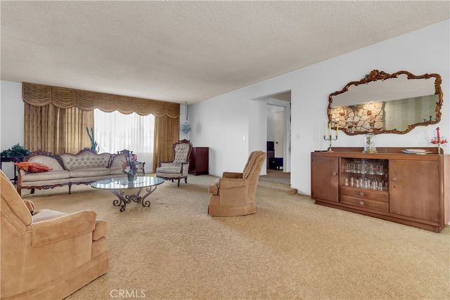 9620 Walnut Street, Bellflower, CA 90706