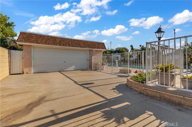 9620 Walnut Street, Bellflower, CA 90706