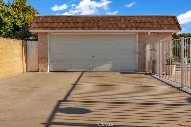 9620 Walnut Street, Bellflower, CA 90706