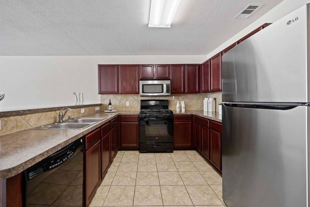 7126 Fox Scene Drive, Humble, TX 77338