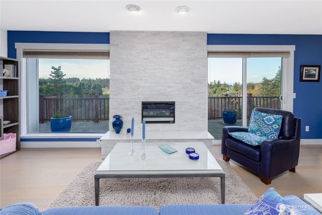 100 B Hilltop Drive, Sequim, WA 98382