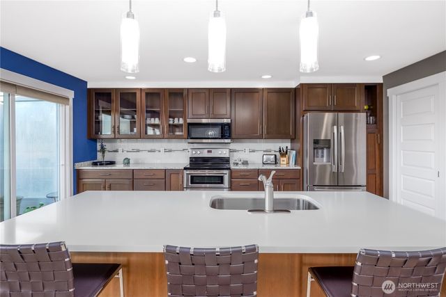 100 B Hilltop Drive, Sequim, WA 98382