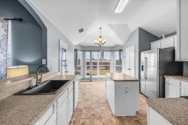 2641 Cherry Hills Lane, Burleson, TX 76028