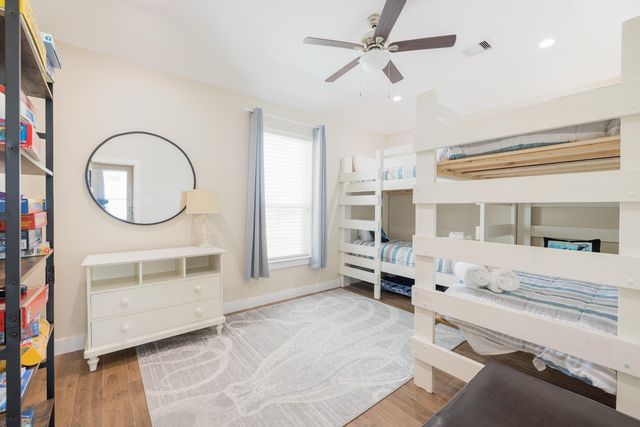 4129 Fort Bend Drive, Galveston, TX 77554