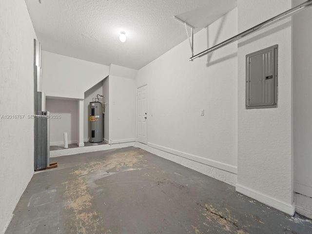 1426 SE 26th Ave, Homestead, FL 33035