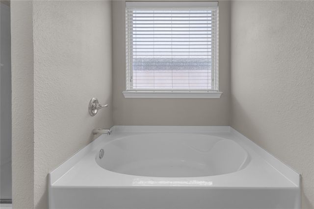 408 Prescott Lane, Fort Worth, TX 76036