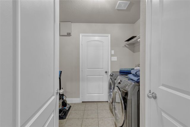 408 Prescott Lane, Fort Worth, TX 76036