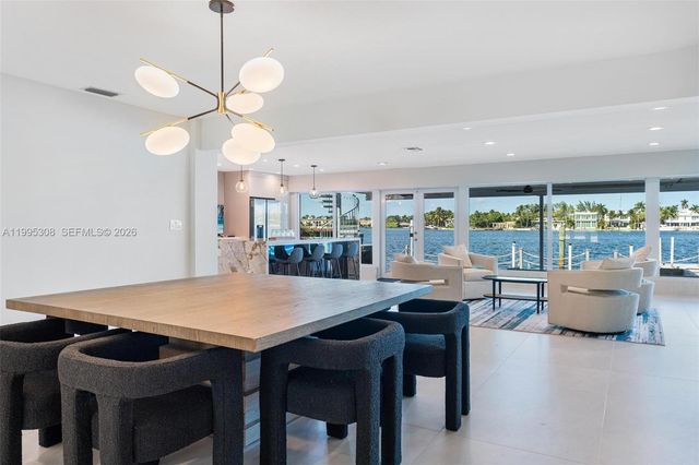 1055 Stillwater Dr, Miami Beach, FL 33141