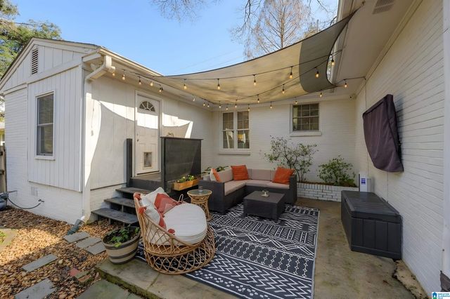 1616 CRESTHILL ROAD, Birmingham, AL 35213