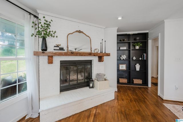 1616 CRESTHILL ROAD, Birmingham, AL 35213