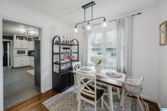 1616 CRESTHILL ROAD, Birmingham, AL 35213