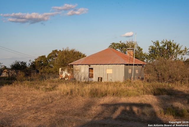 000 Black Jack Road, Fredonia, TX 76842