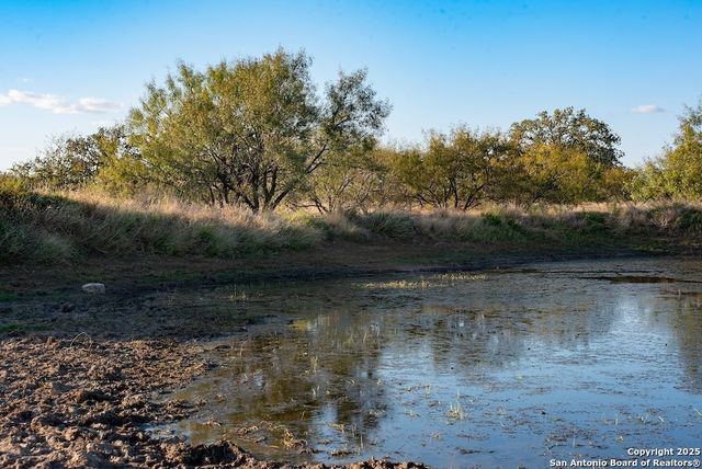 000 Black Jack Road, Fredonia, TX 76842