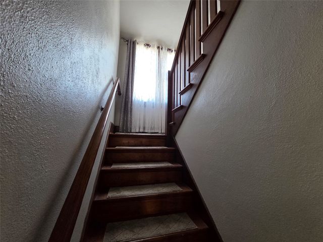 207 Kent Street, Greenfield, IA 50849
