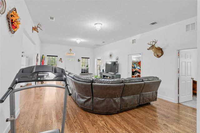 151 Thomas Windt Road, Shepherd, TX 77371
