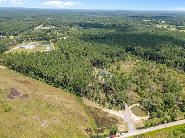 151 Thomas Windt Road, Shepherd, TX 77371