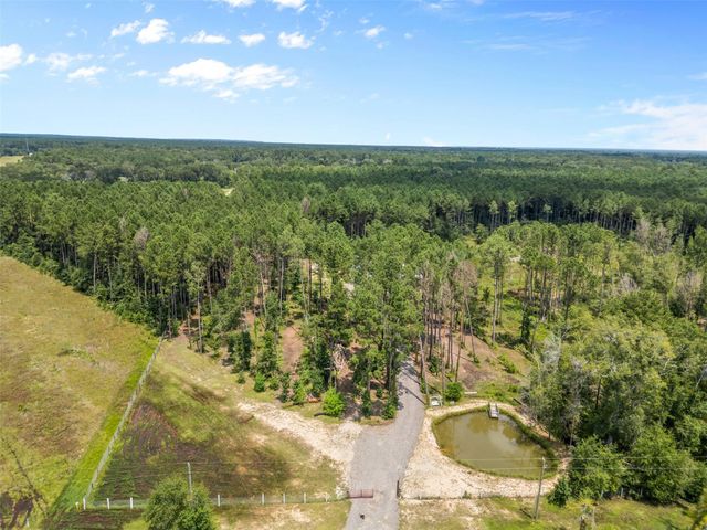 151 Thomas Windt Road, Shepherd, TX 77371