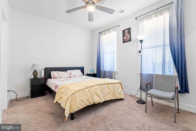 25528 WOODBINE FARM DR, Chantilly, VA 20152