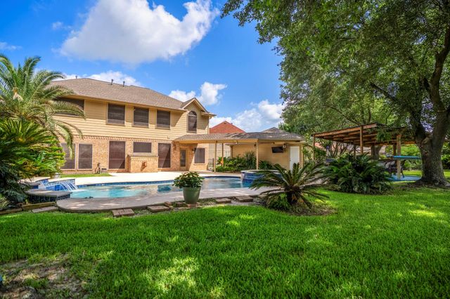 5807 Sequoia Trace Court, Spring, TX 77379