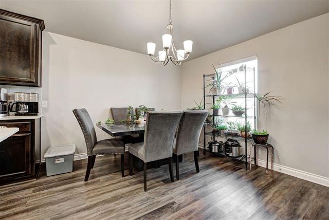 18636 Vivo Drive, Edmond, OK 73012