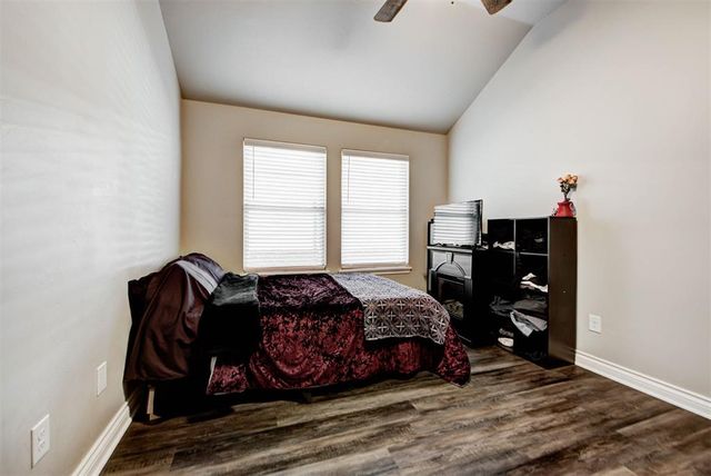 18636 Vivo Drive, Edmond, OK 73012