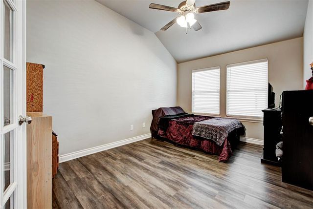 18636 Vivo Drive, Edmond, OK 73012