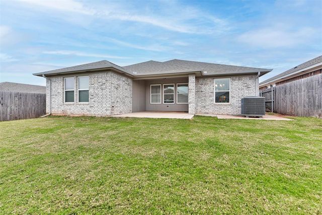 18636 Vivo Drive, Edmond, OK 73012