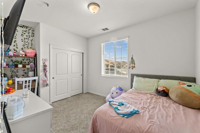 3637 Luke Street, Tulare, CA 93274