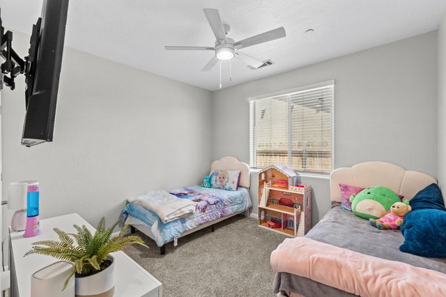 3637 Luke Street, Tulare, CA 93274