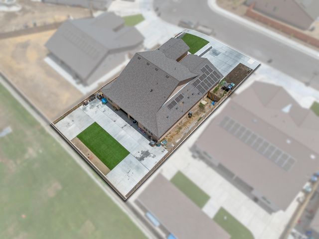 3637 Luke Street, Tulare, CA 93274