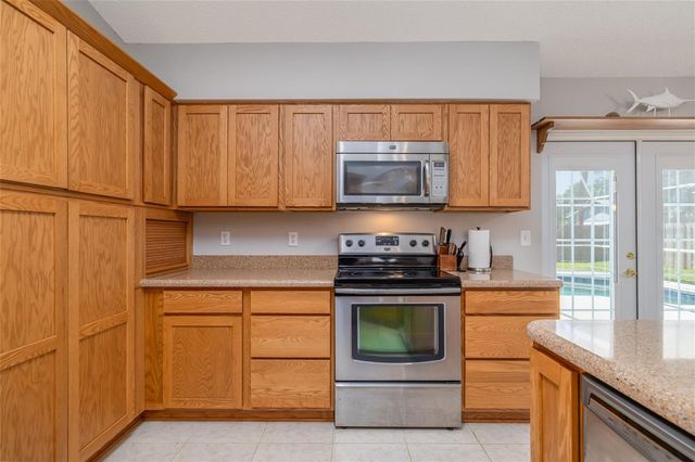 2980 WINDLE LANE, South Daytona, FL 32119