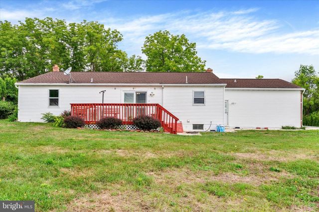 88 DAVIS BRIDGE RD, Bernville, PA 19506