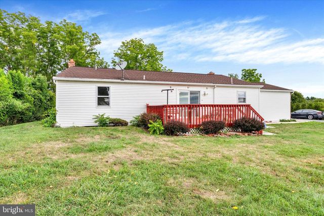 88 DAVIS BRIDGE RD, Bernville, PA 19506