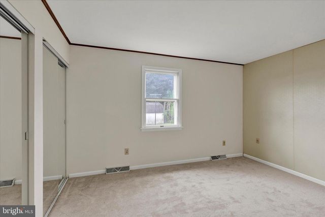 88 DAVIS BRIDGE RD, Bernville, PA 19506