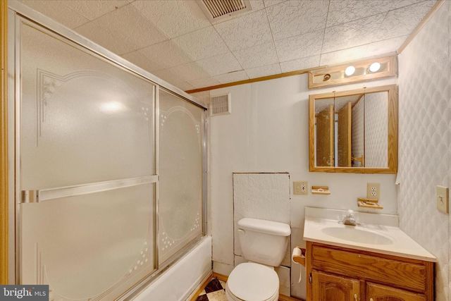 88 DAVIS BRIDGE RD, Bernville, PA 19506