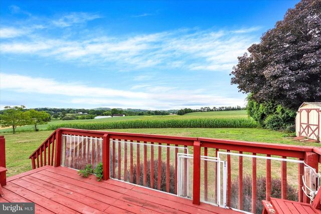 88 DAVIS BRIDGE RD, Bernville, PA 19506